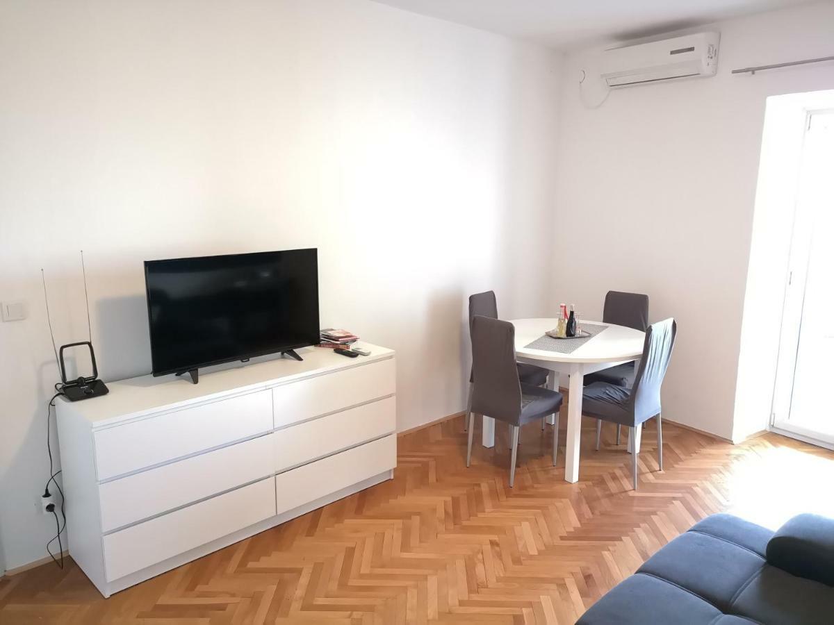 Apartman Nikola ดูบรอฟนิก ภายนอก รูปภาพ